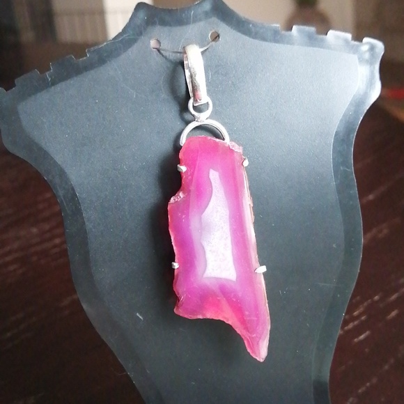 An Agate Geode Slice Symbolizes Inner Strength, Emotional Stability And Courage - Picture 4 of 7